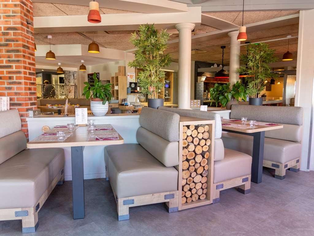 Ibis Poitiers Sud Hotel Restoran gambar