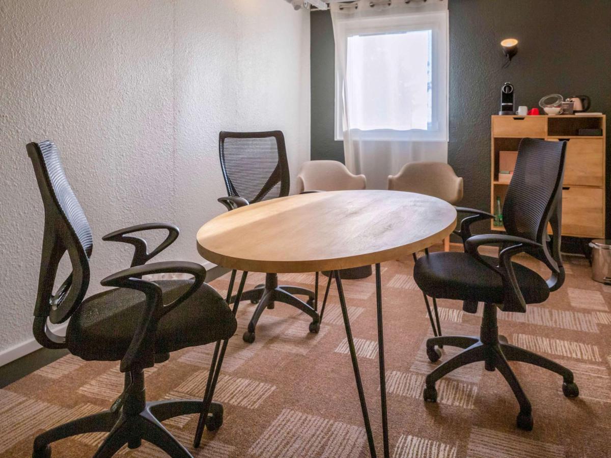 Ibis Poitiers Sud Hotel Luaran gambar