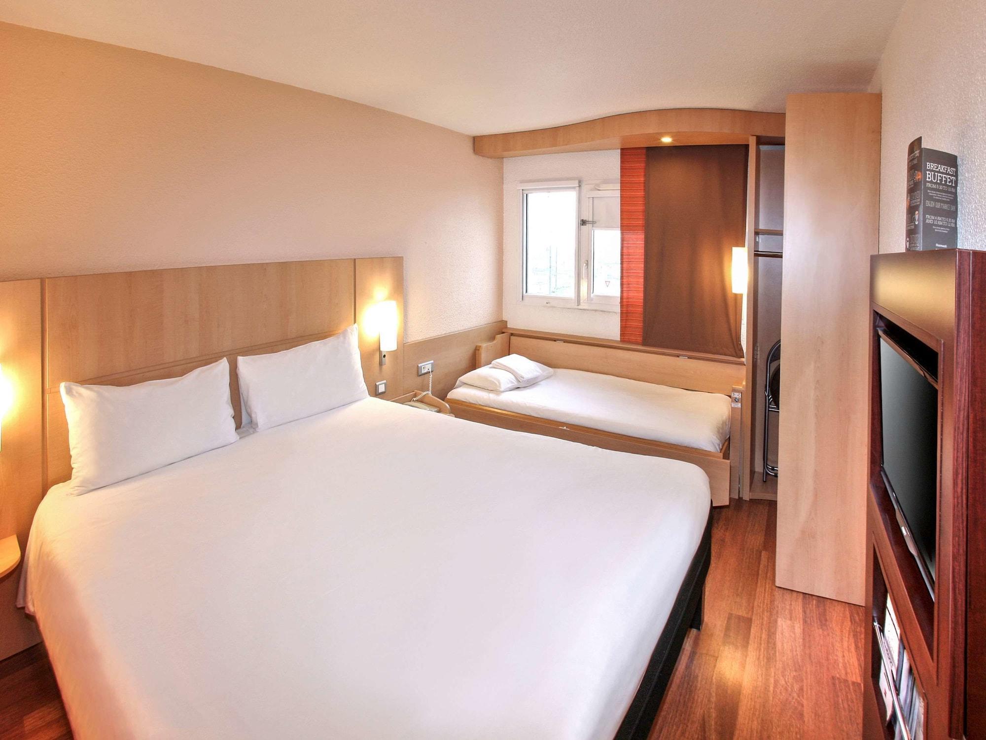 Ibis Poitiers Sud Hotel Luaran gambar