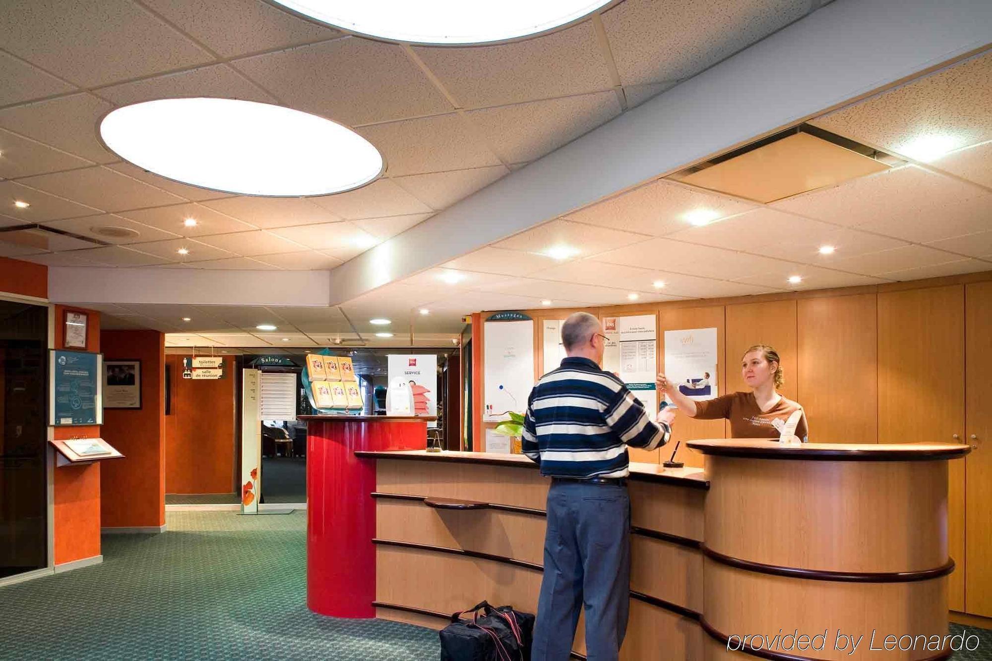 Ibis Poitiers Sud Hotel Luaran gambar